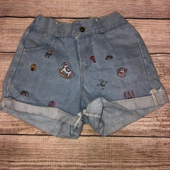 Pants - Embroidered High Waist Shorts